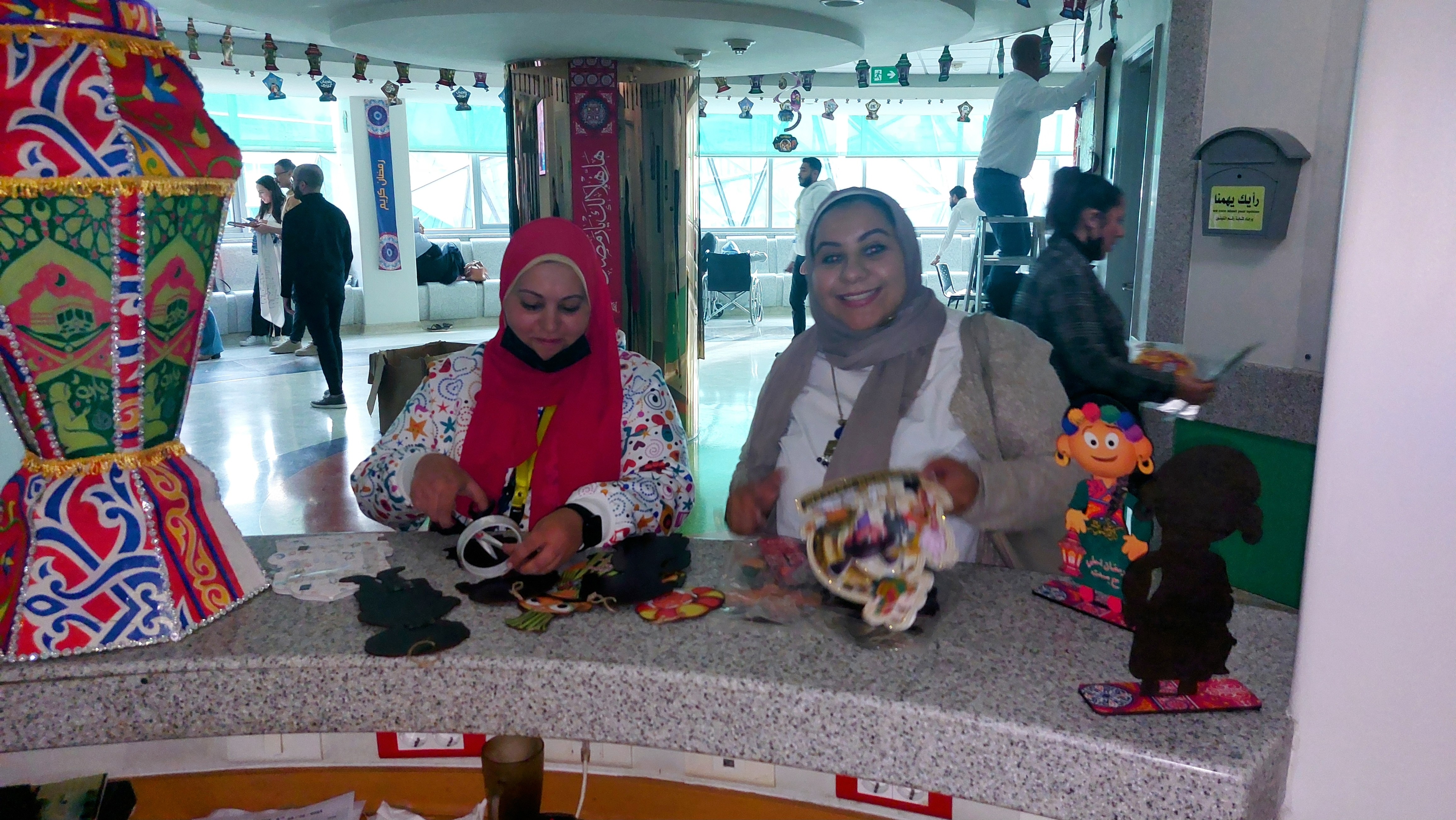 Al Ahli Bank of Kuwait – Egypt Organizes a visit to 57357 Children’s Hospital to decorate the Hospital in celebration of the  Holy month of Ramadan